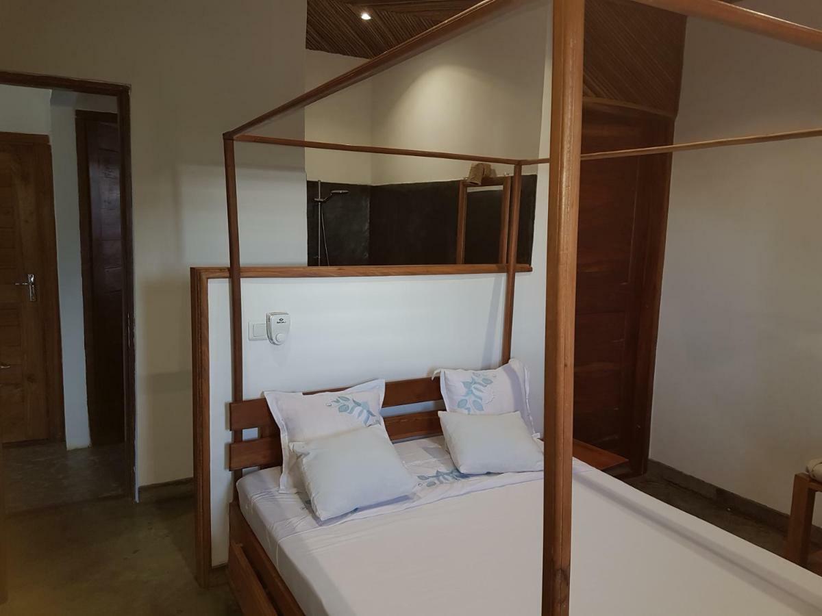Les Hibiscus Villa Ambondrona  Exterior foto